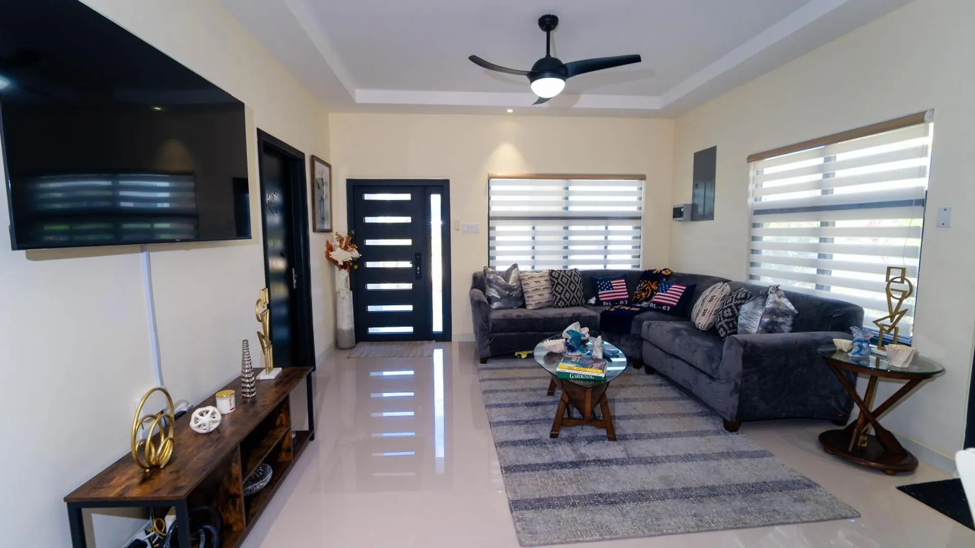 Pyramid Dreamstay 67 Ocho Rios Penzion